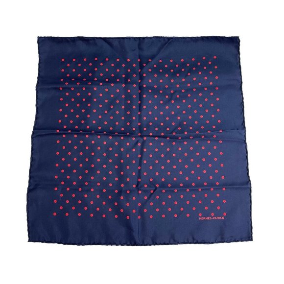 Hermes - Excellent - Paris Red Polka Dot Navy Blue Wrap - Blue/Pink - One Size - Picture 6 of 9